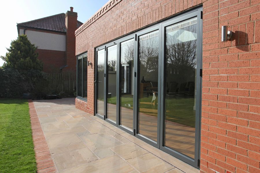 5 leaf black bifolding doors
